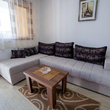 Kollari Apartments 乌尔齐尼 外观 照片