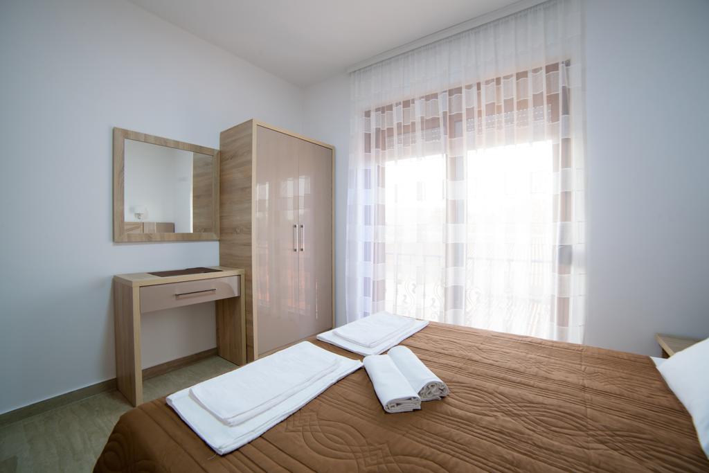 Kollari Apartments 乌尔齐尼 外观 照片
