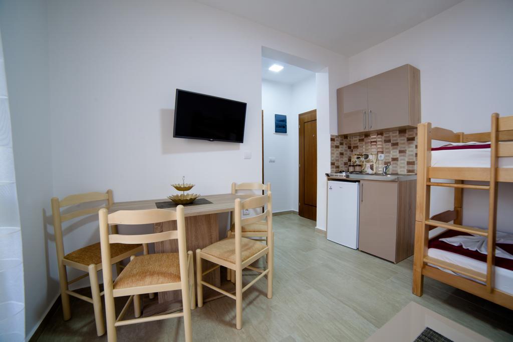 Kollari Apartments 乌尔齐尼 外观 照片